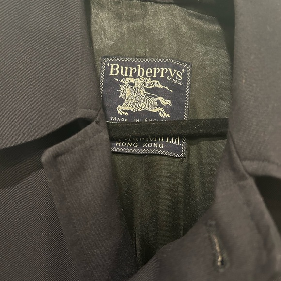 Dark blue Burberry long trench coat. Great condition! Free shipping! - Picture 2 of 13